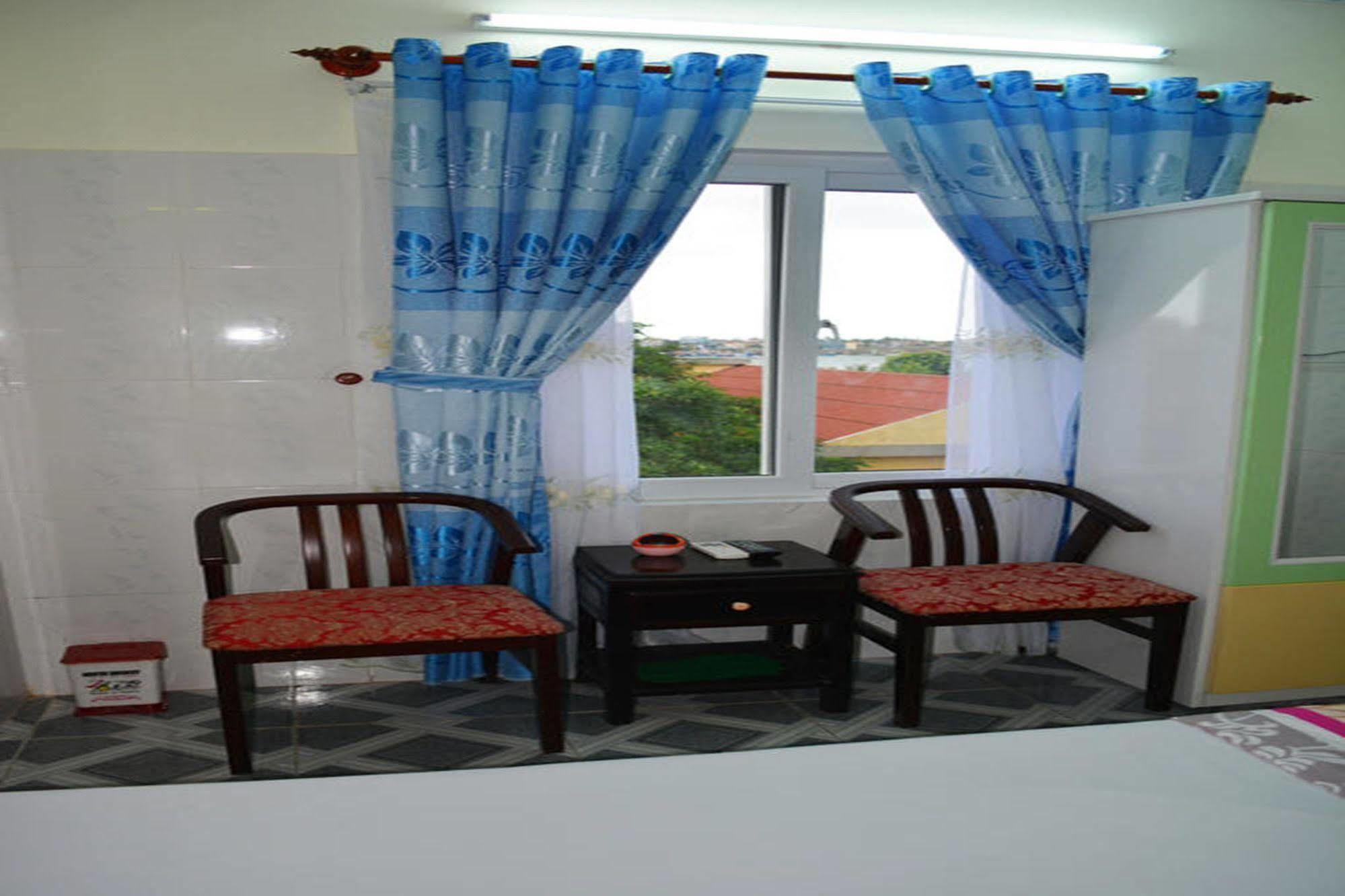 Anh Linh 1 Hotel Dong Hoi Eksteriør billede
