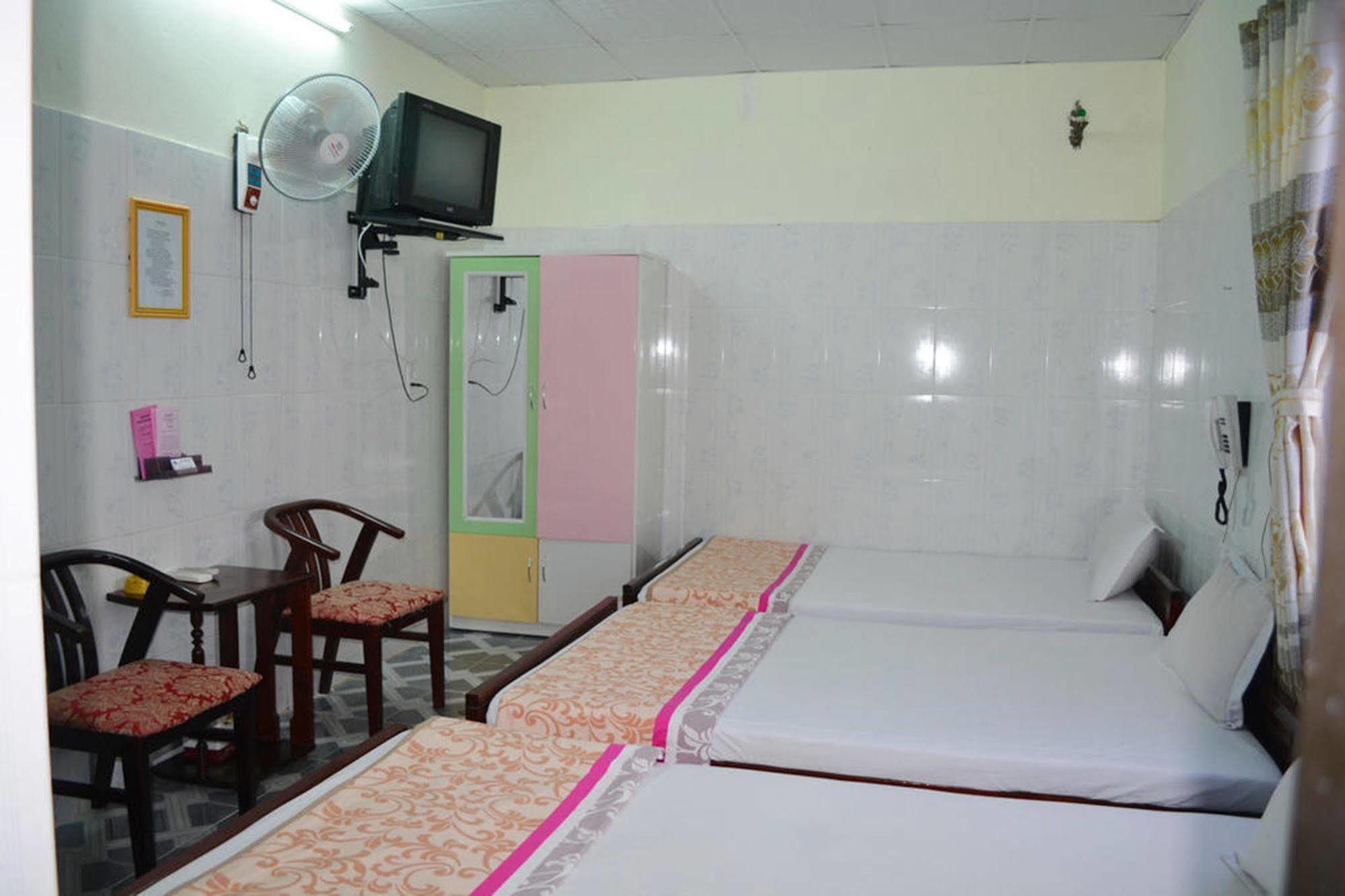 Anh Linh 1 Hotel Dong Hoi Eksteriør billede