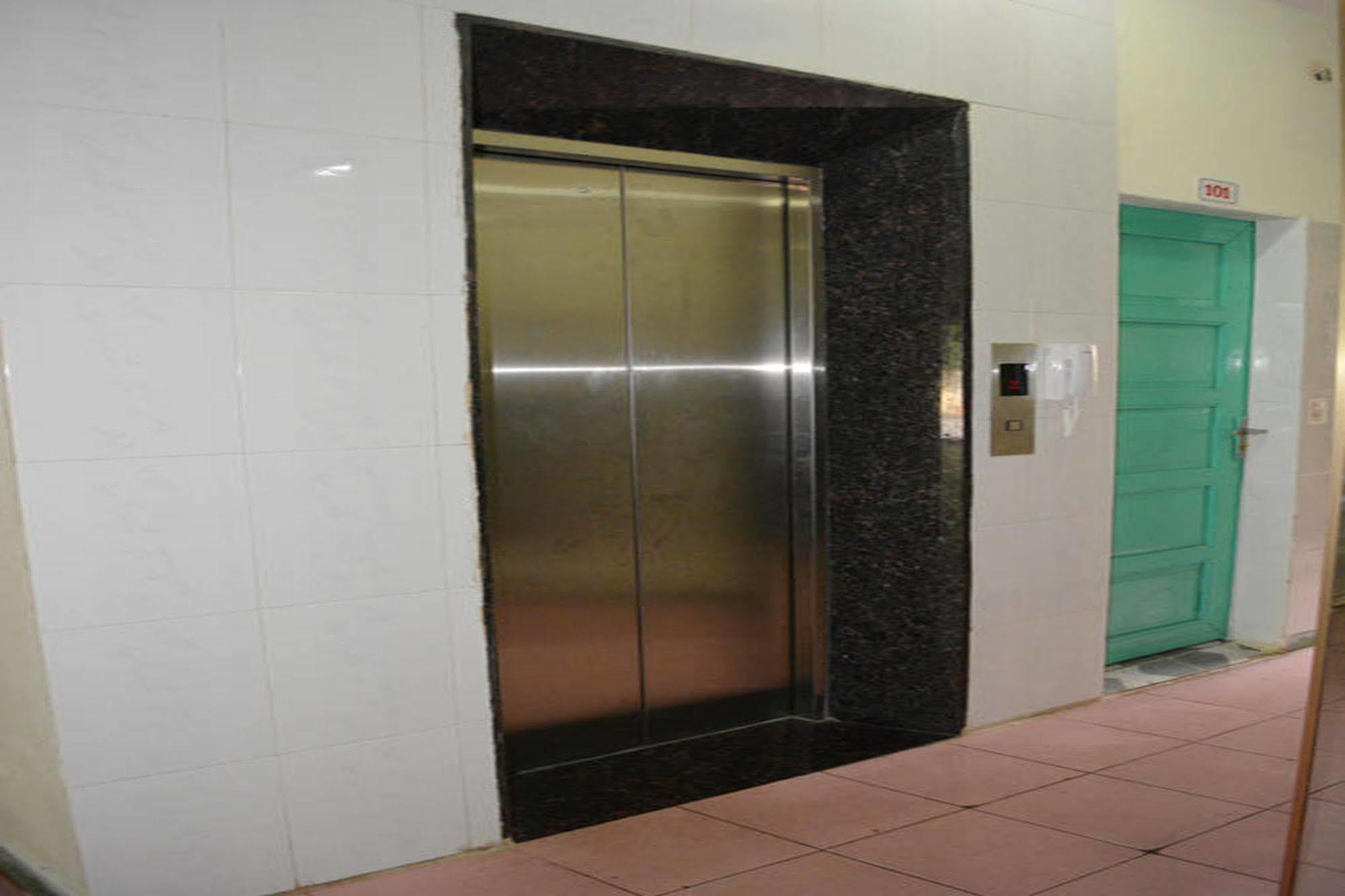 Anh Linh 1 Hotel Dong Hoi Eksteriør billede
