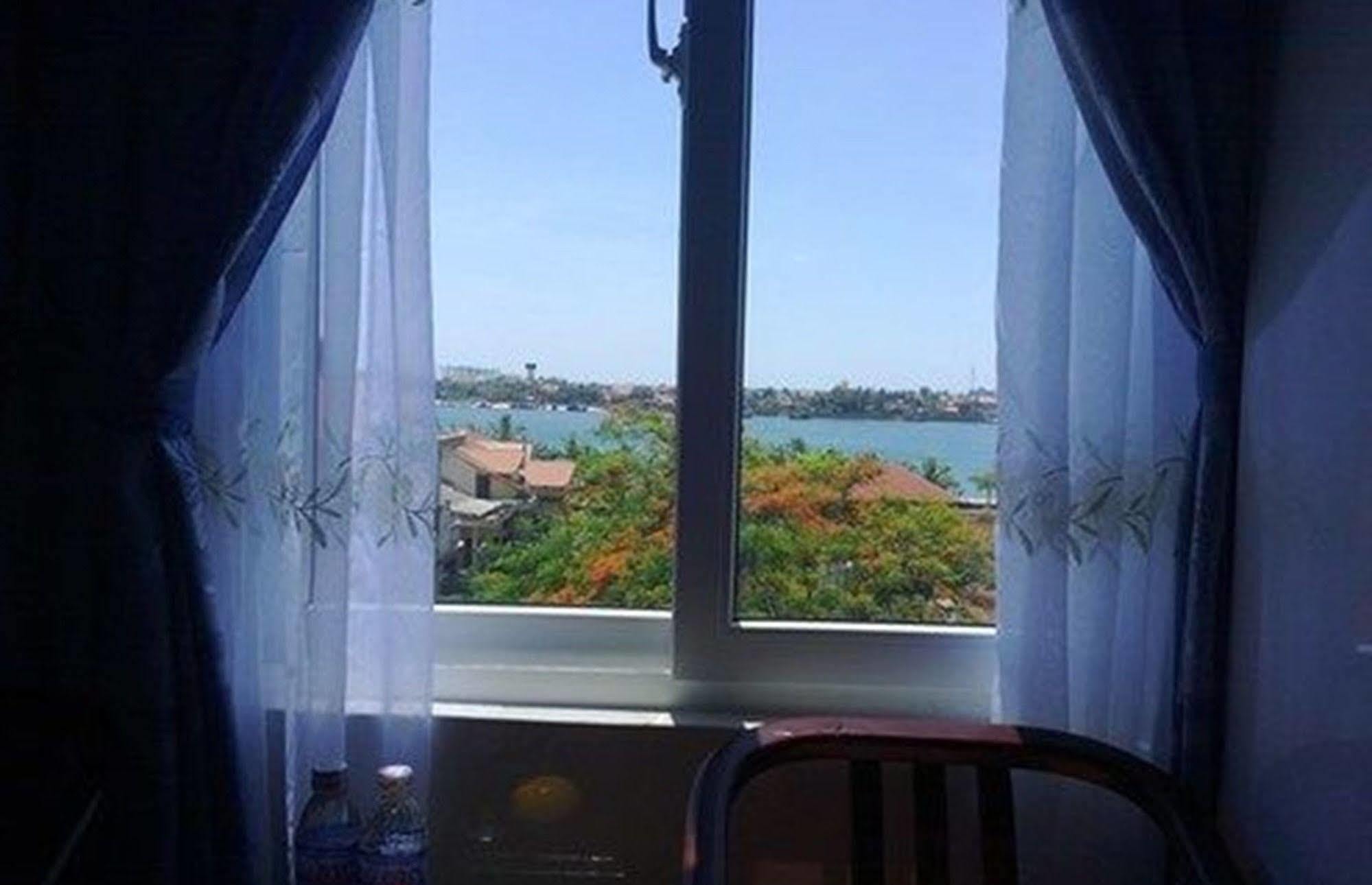Anh Linh 1 Hotel Dong Hoi Eksteriør billede
